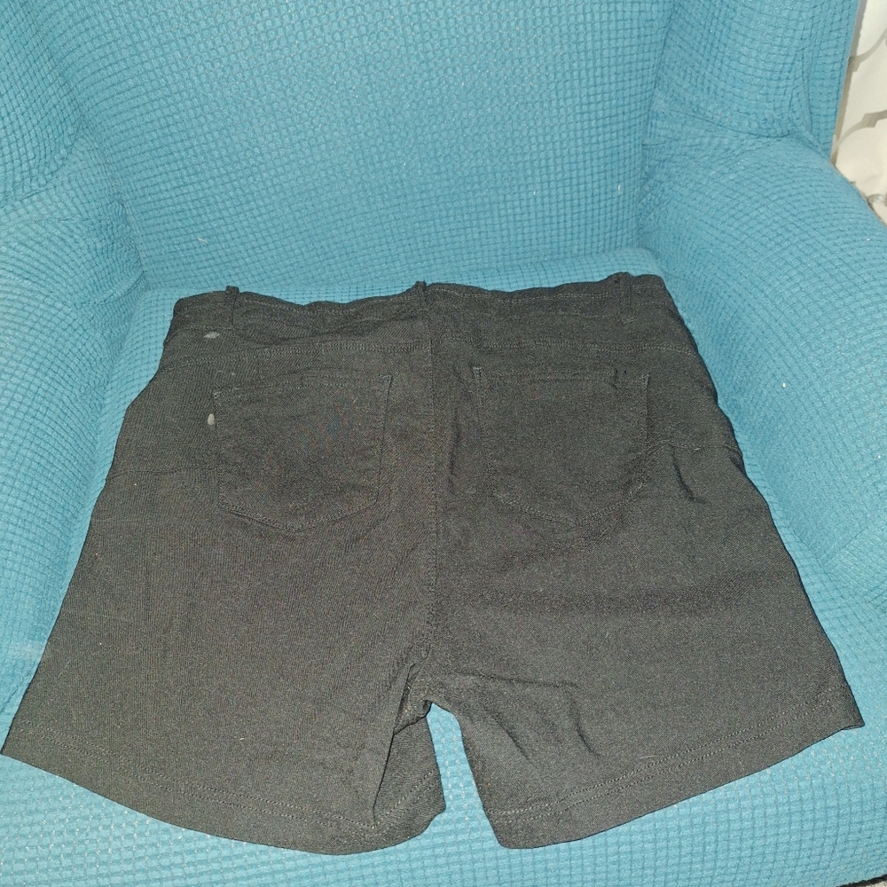 Like an Angel Black Women's Shorts**